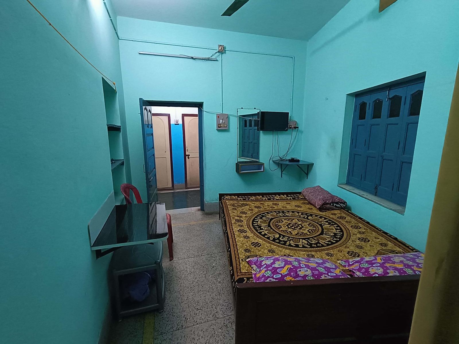 Double Attach Non-AC room, alternate view, Shivananda Lodge Bankura